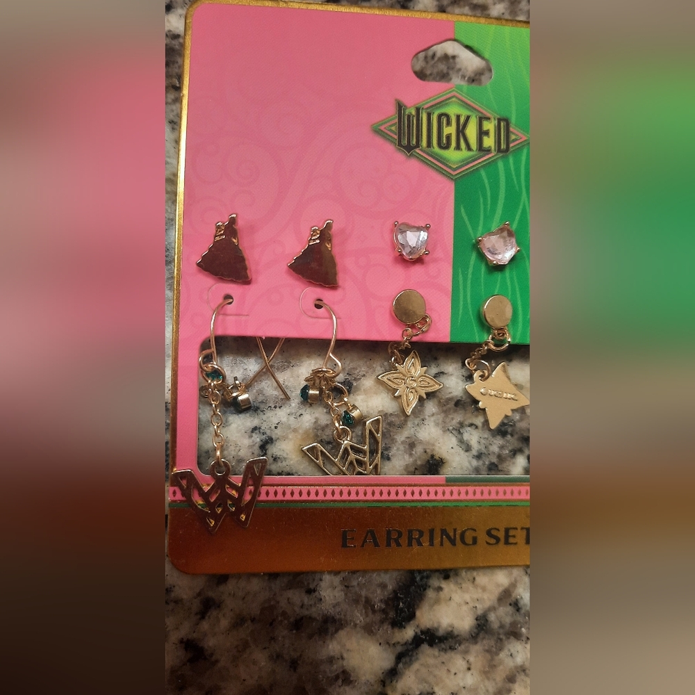 Wicked Earring Set with Gold and Silver Earrings - Picture 5 of 6